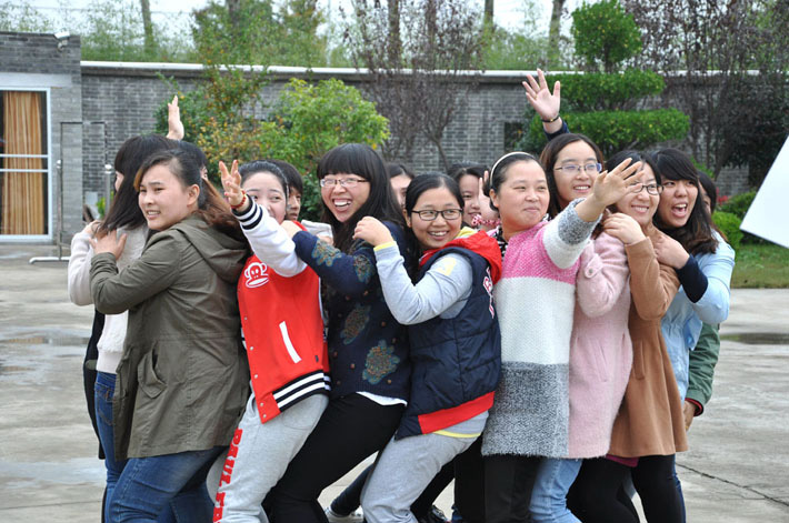 熱烈慶祝鹽城思科2014年Q3季度優(yōu)秀員工表彰大會(huì)圓滿舉行！